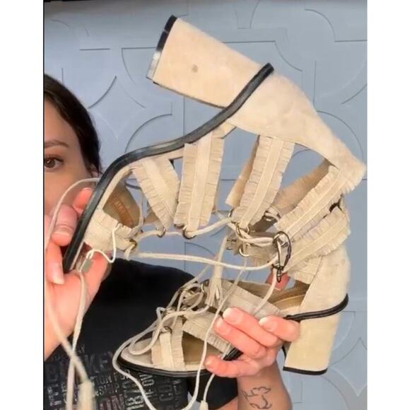 BCBGMAXAZRIA Gladiator Sandals Lace Up Tassel Suede Heels US 6.5 / Euro 36.5 New - Picture 13 of 14